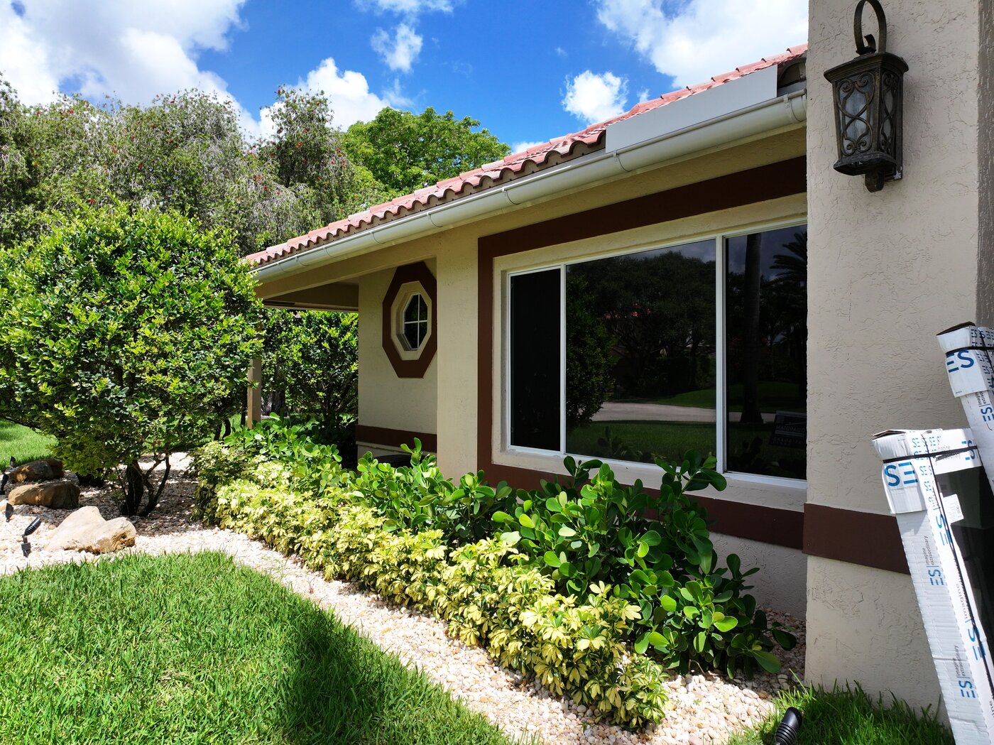 Professional roofing service Plantation